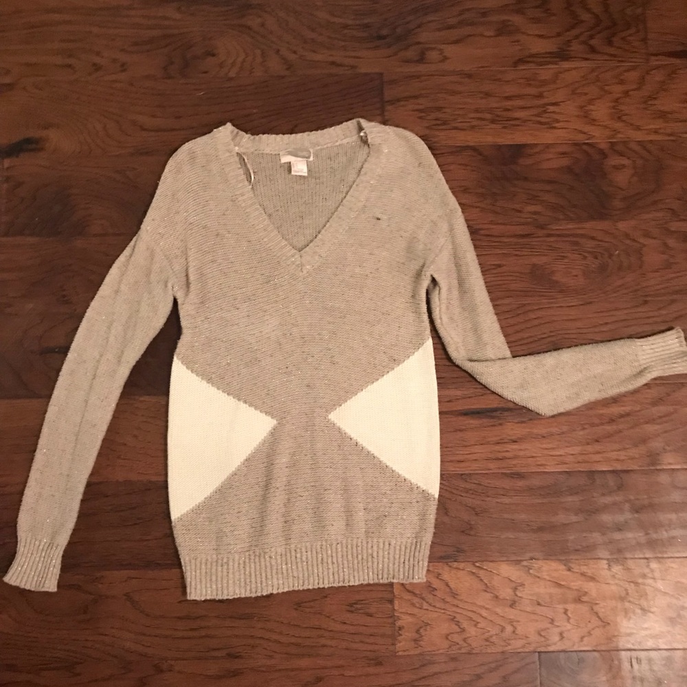 Cute fall sweater!